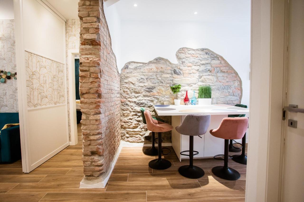 Design Suite Cinque Terre ลาสเปเซีย ภายนอก รูปภาพ